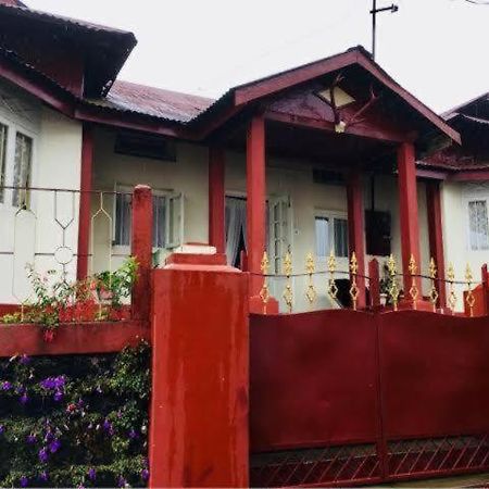 Odyssey'S Pateng Homestay, Черапунджи Экстерьер фото