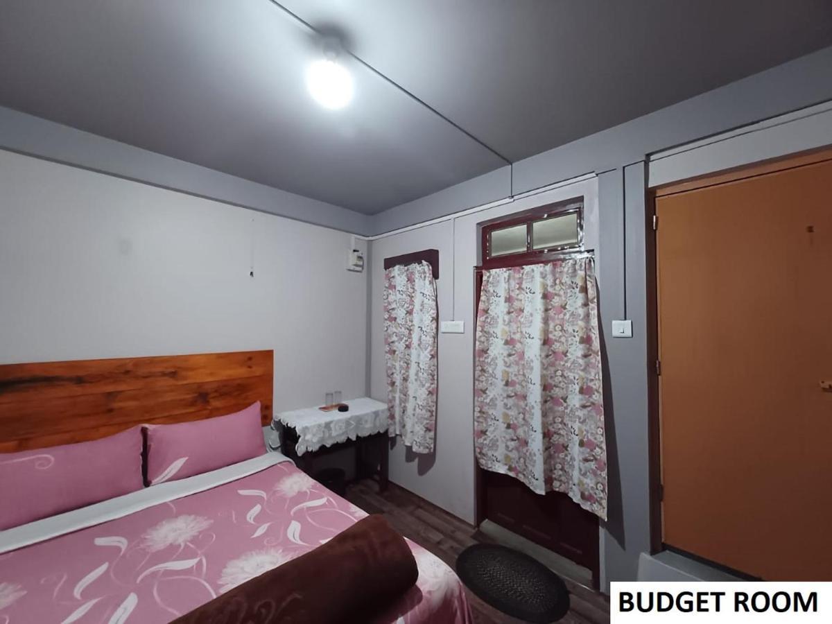 Odyssey'S Pateng Homestay, Черапунджи Экстерьер фото